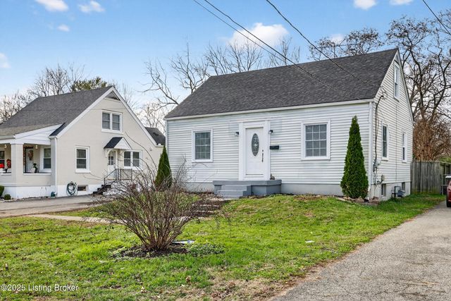 4111 Millcreek Dr, Louisville, KY 40216