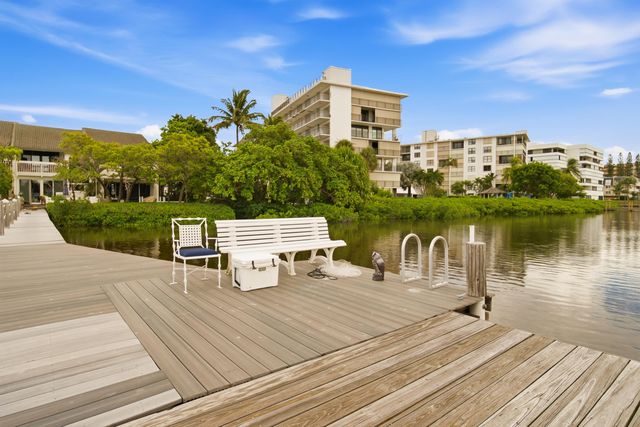 3543 S Ocean Boulevard 107, South Palm Beach, FL 33480