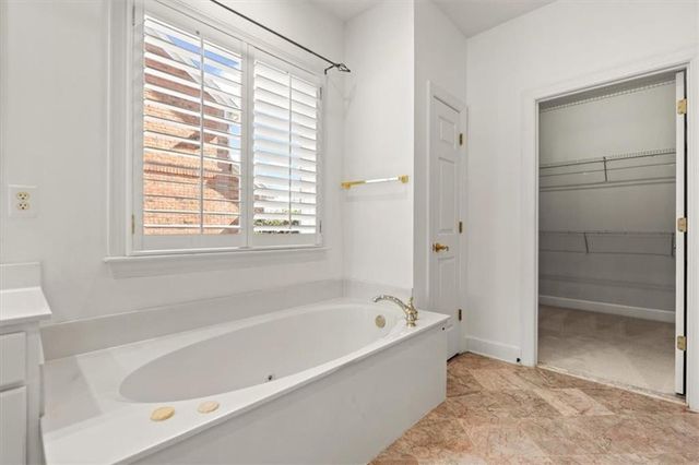 2311 Ventana Crossing 50, Marietta, GA 30062