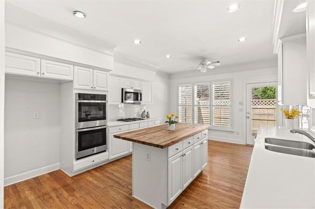 2311 Ventana Crossing 50, Marietta, GA 30062