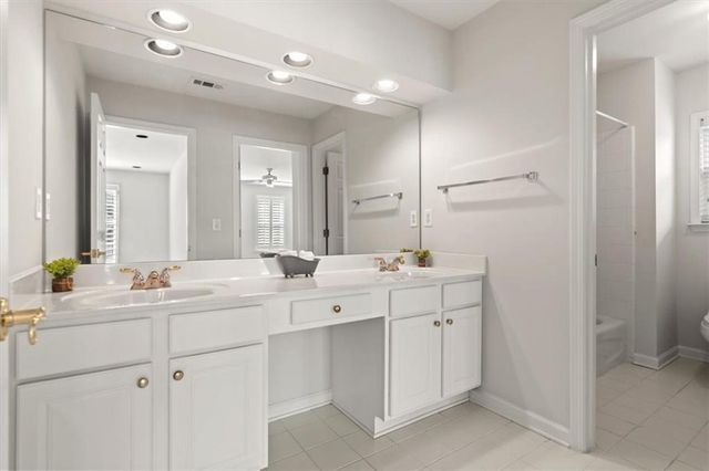 2311 Ventana Crossing 50, Marietta, GA 30062