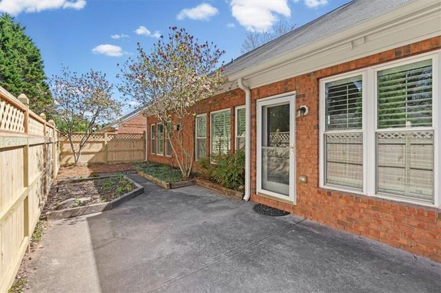 2311 Ventana Crossing 50, Marietta, GA 30062