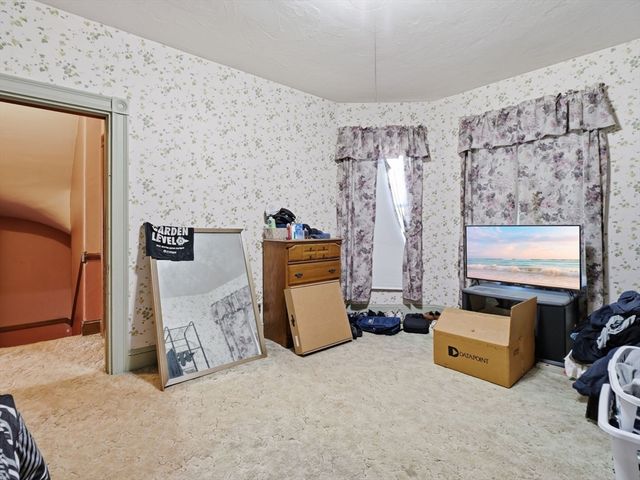 7 Sheldon St, Boston, MA 02131