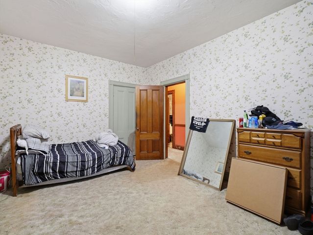 7 Sheldon St, Boston, MA 02131