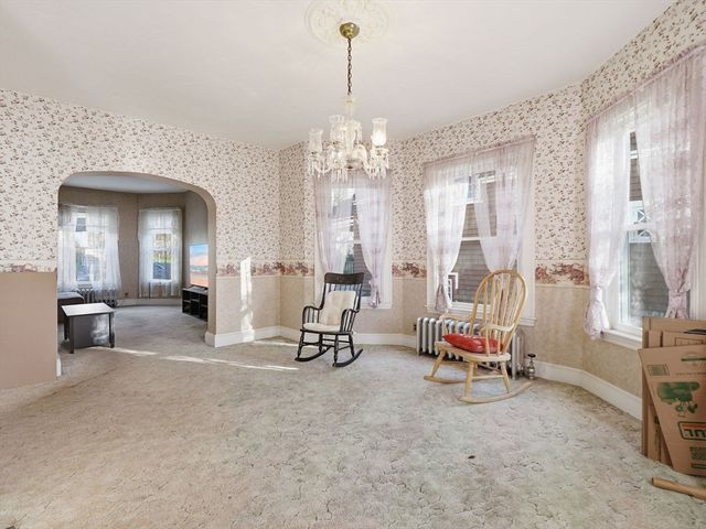 7 Sheldon St, Boston, MA 02131