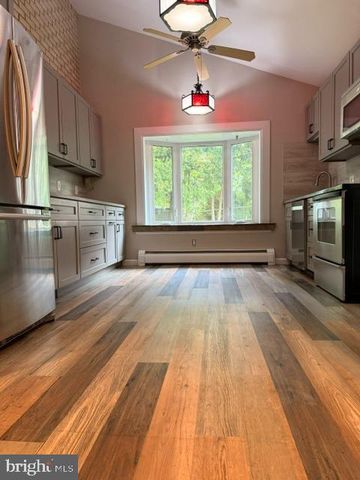 476 CLEARVIEW AVE, Feasterville Trevose, PA 19053