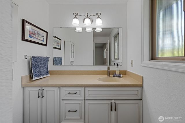 8303 55th Street W, University Place, WA 98467