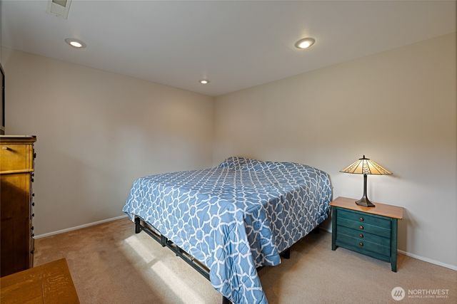 8303 55th Street W, University Place, WA 98467
