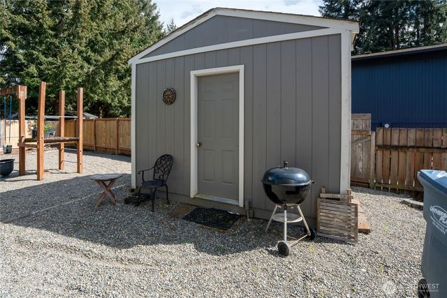 8303 55th Street W, University Place, WA 98467
