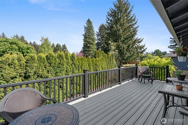 8303 55th Street W, University Place, WA 98467