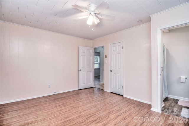 135 Oak Grove Road, Statesville, NC 28677