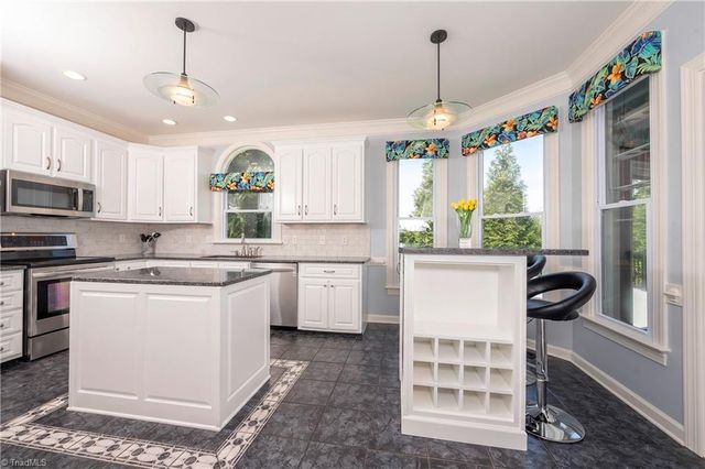 111 Lonetree Court, Advance, NC 27006