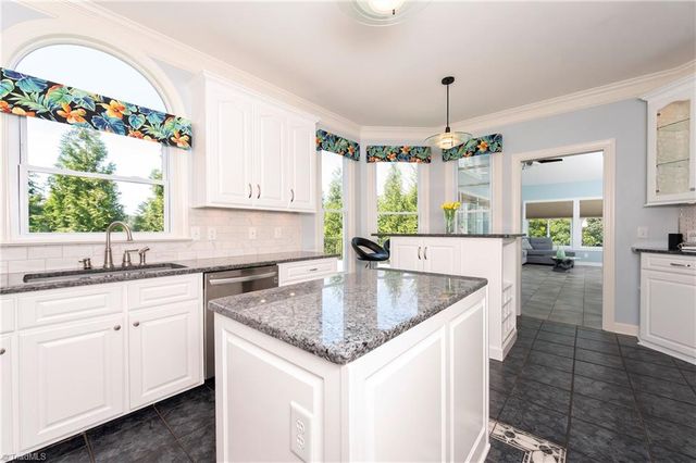 111 Lonetree Court, Advance, NC 27006