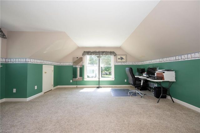 111 Lonetree Court, Advance, NC 27006