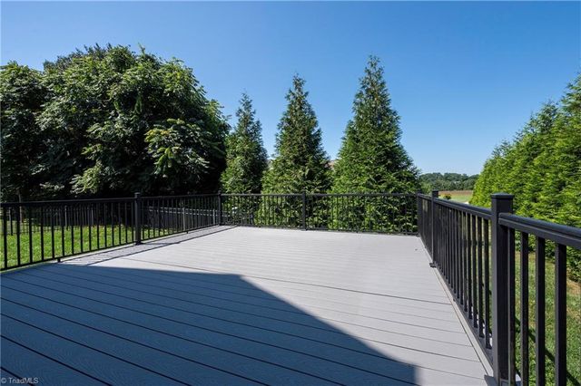 111 Lonetree Court, Advance, NC 27006