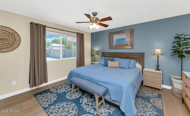 6038 W DESERT HILLS Drive, Glendale, AZ 85304
