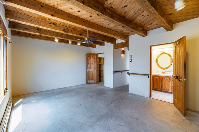 15 Coyote Trail, Santa Fe, NM 87508