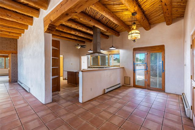 15 Coyote Trail, Santa Fe, NM 87508