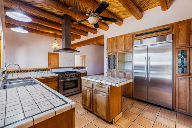 15 Coyote Trail, Santa Fe, NM 87508