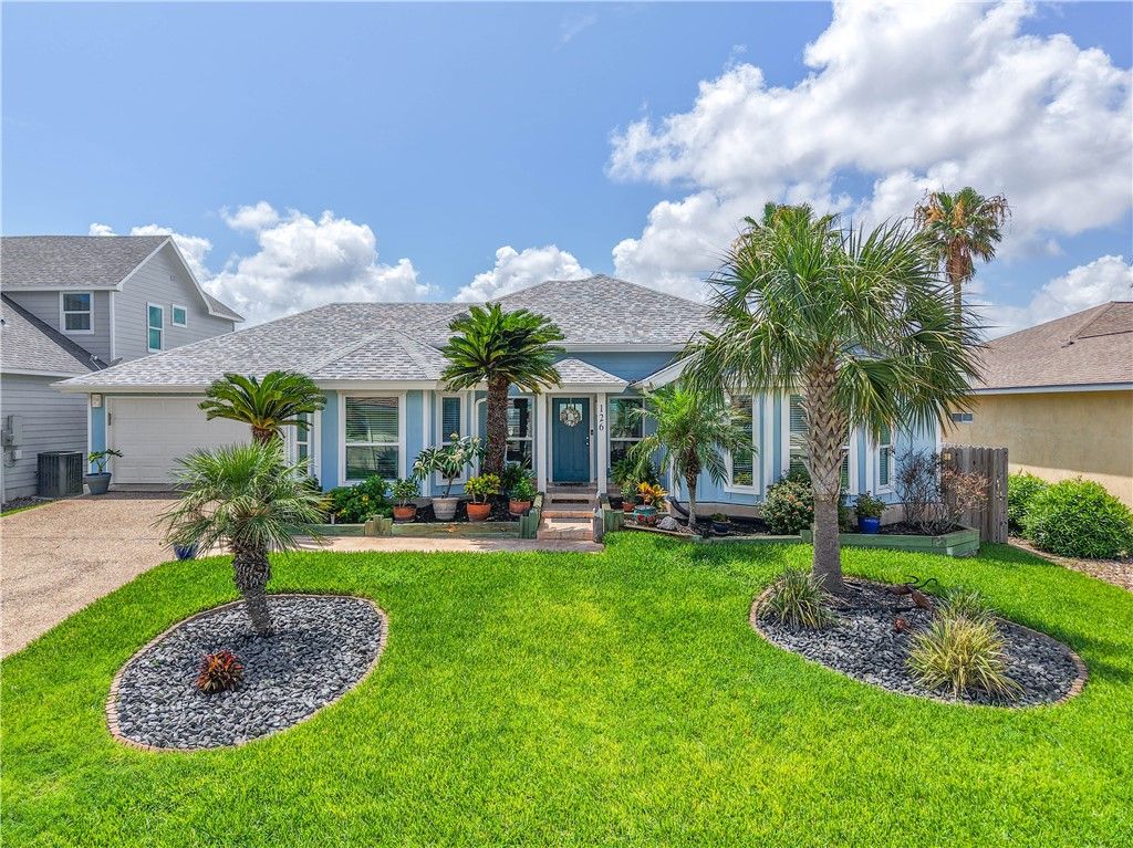 126 Sea View Dr, Aransas Pass, TX 78336 — exterior
