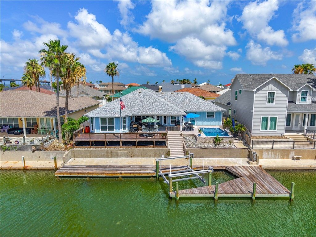 126 Sea View Dr, Aransas Pass, TX 78336 — photo 2