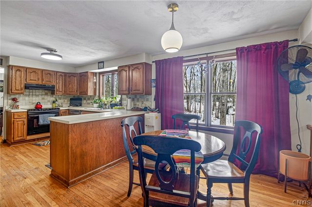 1810 Harborview Drive, Vienna, NY 13308