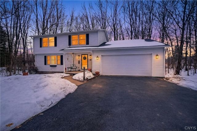 1810 Harborview Drive, Vienna, NY 13308