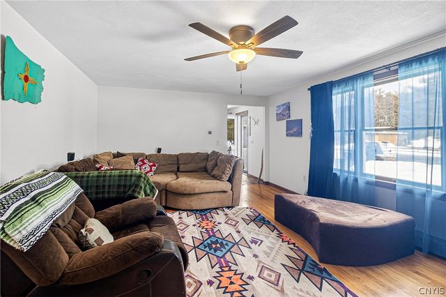 1810 Harborview Drive, Vienna, NY 13308