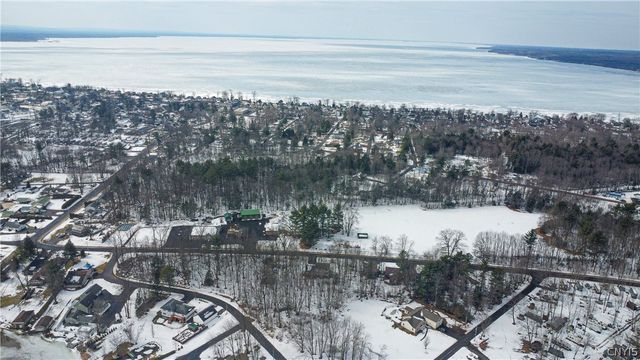 1810 Harborview Drive, Vienna, NY 13308