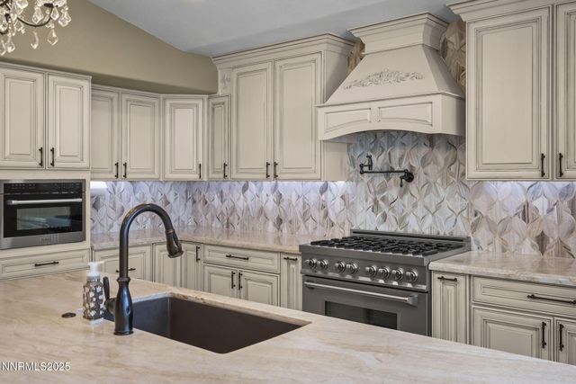 1005 Amico Drive, Sparks, NV 89434