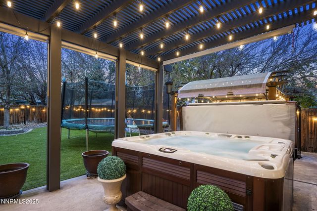 1005 Amico Drive, Sparks, NV 89434