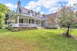 506 Lewis Road, Cement City Vlg, MI 49233