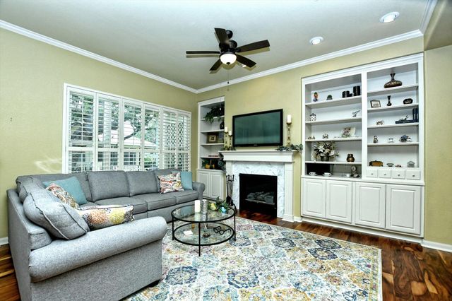 106 Nighthawk WAY, Georgetown, TX 78633