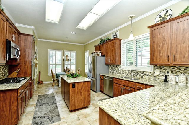 106 Nighthawk WAY, Georgetown, TX 78633