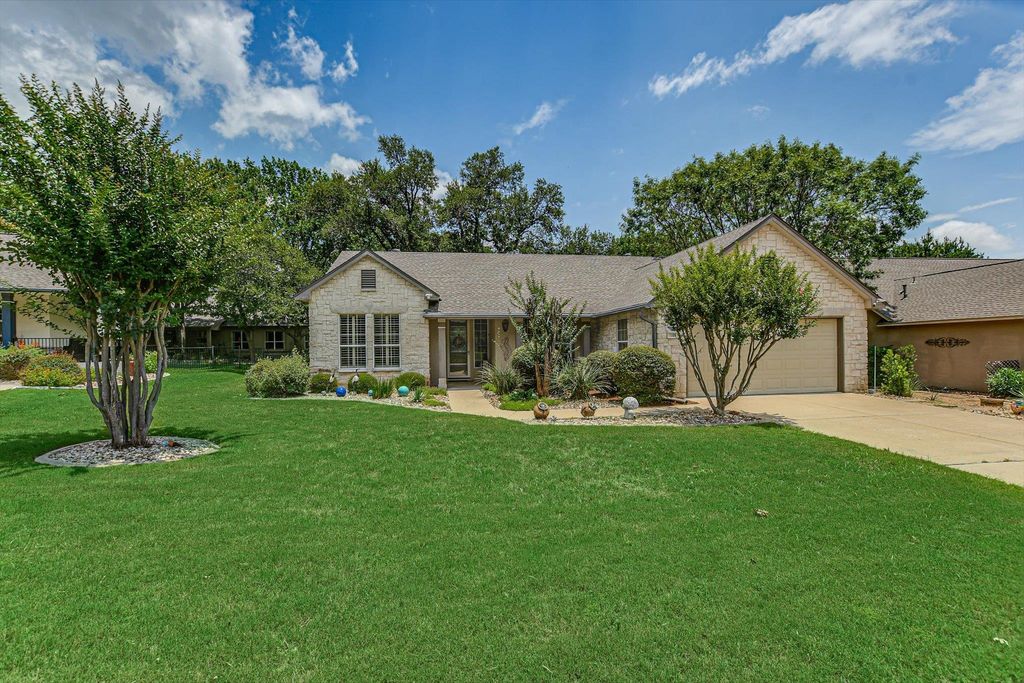 106 Nighthawk WAY, Georgetown, TX 78633