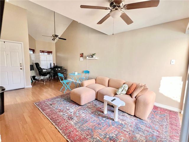 7122 Premont Dr F202, Corpus Christi, TX 78414