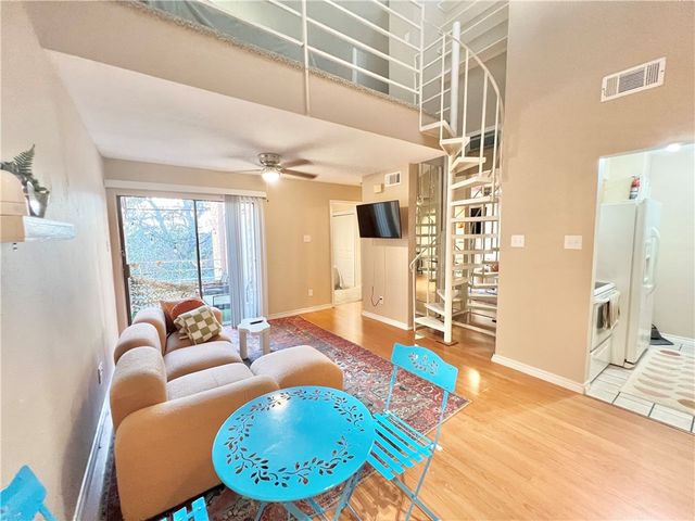 7122 Premont Dr F202, Corpus Christi, TX 78414