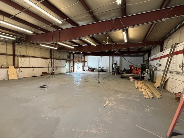 162 Milford Street, Upton, MA 01568