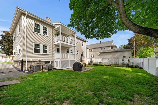 207-209 Main Street, Melrose, MA 02176