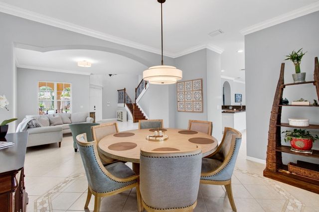 1183 Canyon Way, Wellington, FL 33414