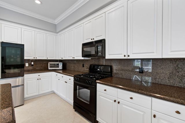 1183 Canyon Way, Wellington, FL 33414