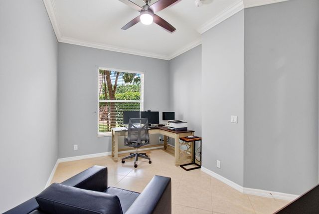 1183 Canyon Way, Wellington, FL 33414