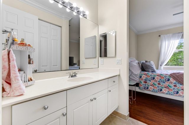 1183 Canyon Way, Wellington, FL 33414