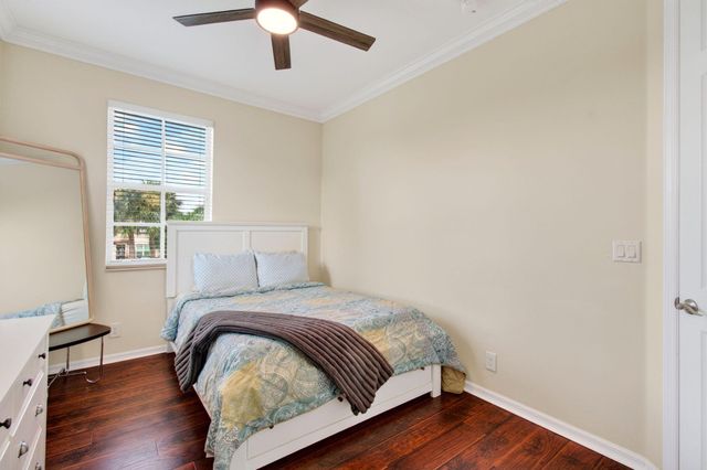 1183 Canyon Way, Wellington, FL 33414