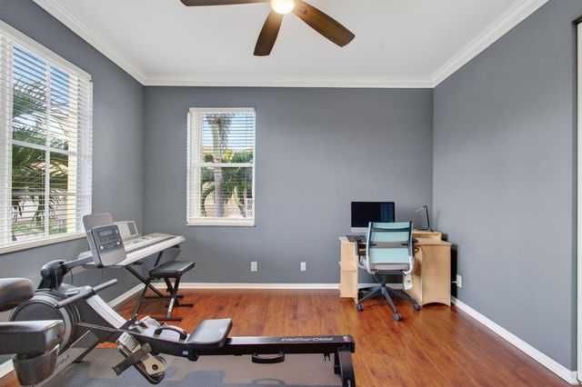 1183 Canyon Way, Wellington, FL 33414