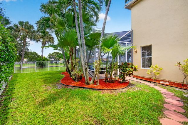 1183 Canyon Way, Wellington, FL 33414
