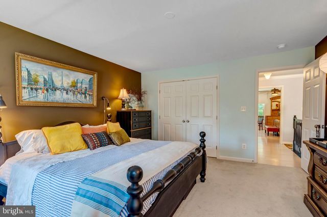 10090 TUMMEL FALLS DR, Bristow, VA 20136
