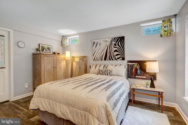 10090 TUMMEL FALLS DR, Bristow, VA 20136