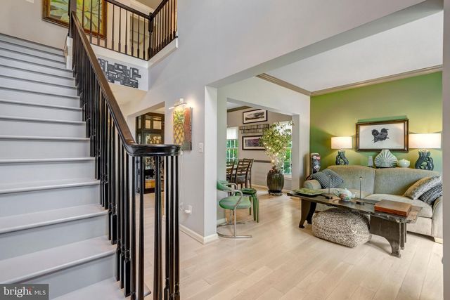 10090 TUMMEL FALLS DR, Bristow, VA 20136