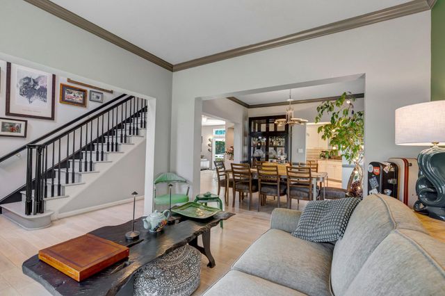 10090 TUMMEL FALLS DR, Bristow, VA 20136